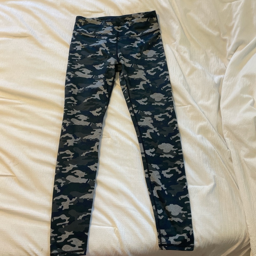 fabletics camo leggings